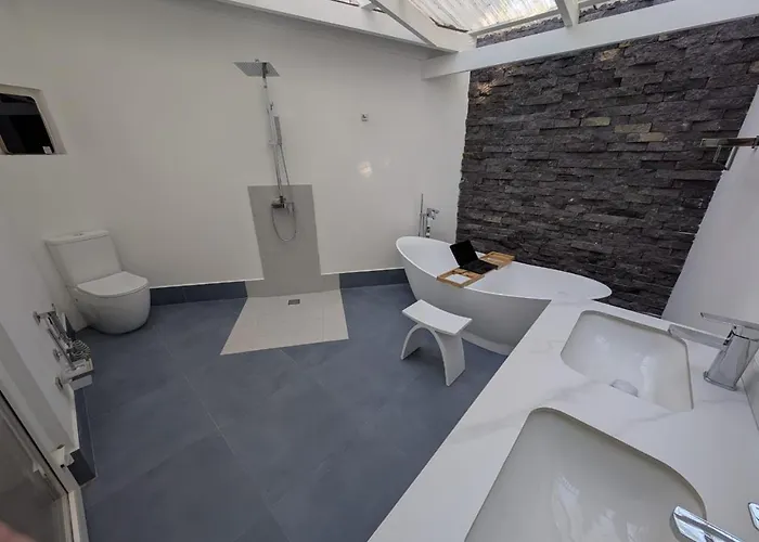 T Loft Aparthotel