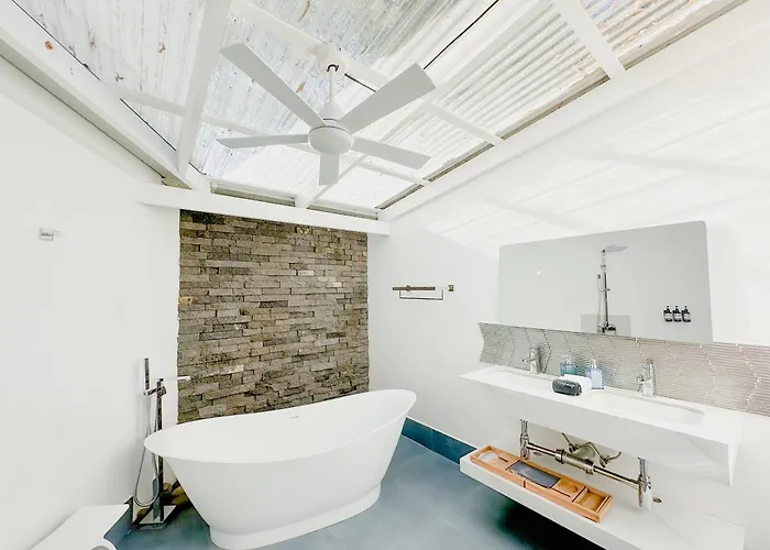 T Loft Aparthotel