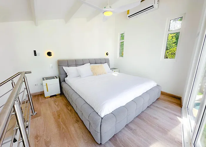 T Loft Aparthotel Playa Hermosa (Guanacaste)